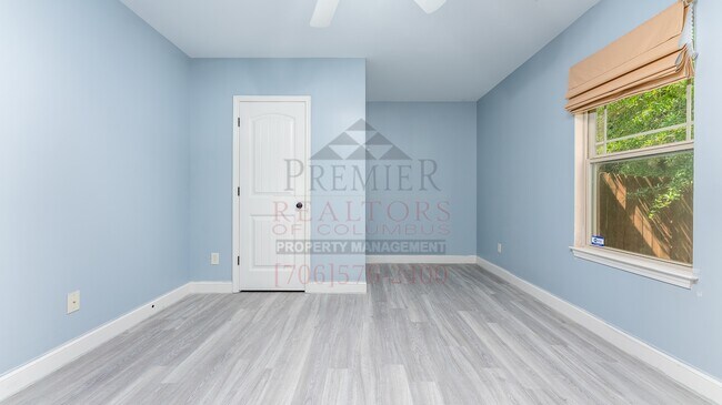 Building Photo - 13 Wheatland Way
