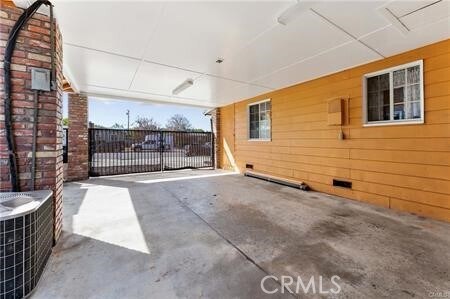 Building Photo - 2517 E Walnut Creek Pkwy