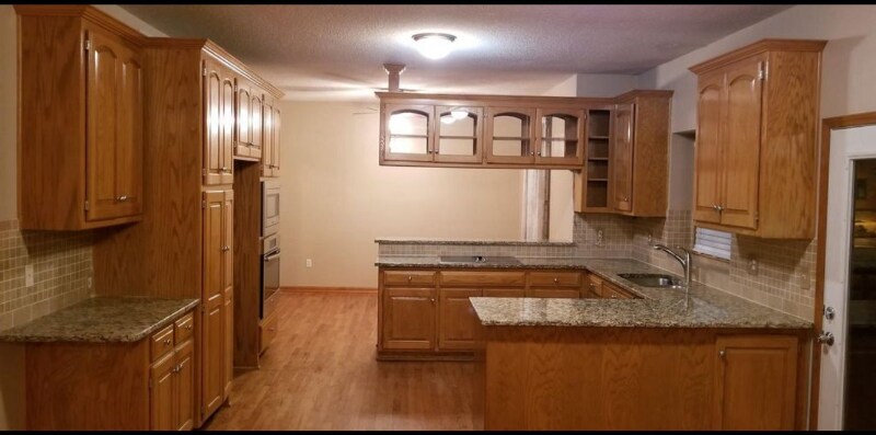 Building Photo - 13853 W 123rd St