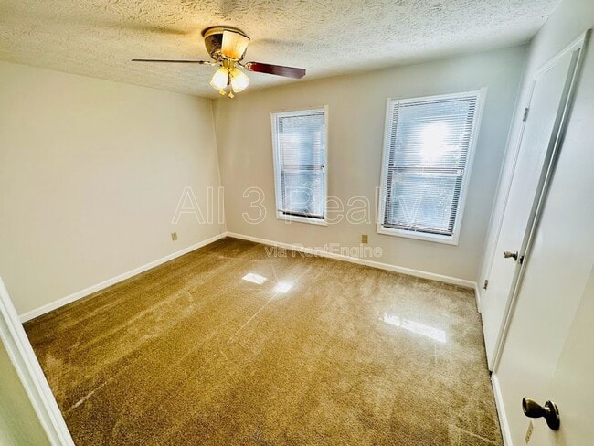 Building Photo - 175 Eli Run