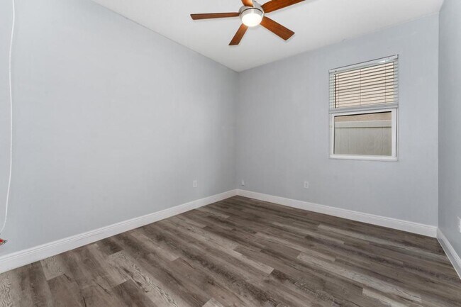Building Photo - 12845 Sawgrass Pine Cir
