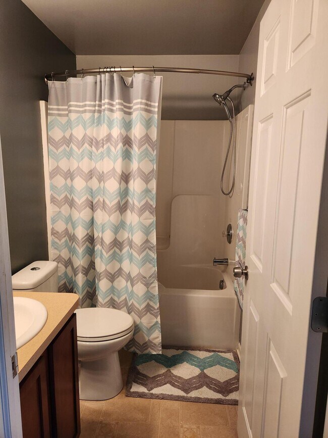 Building Photo - 23668 Northstone Village Dr