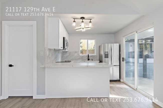 Building Photo - 21117 129th Ave E
