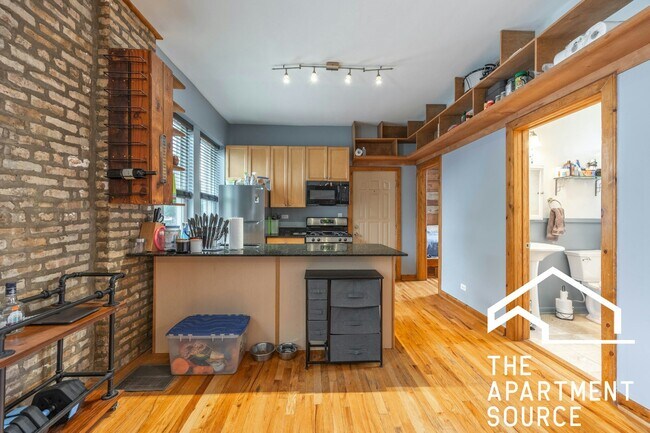 Building Photo - 1349 N Washtenaw Ave