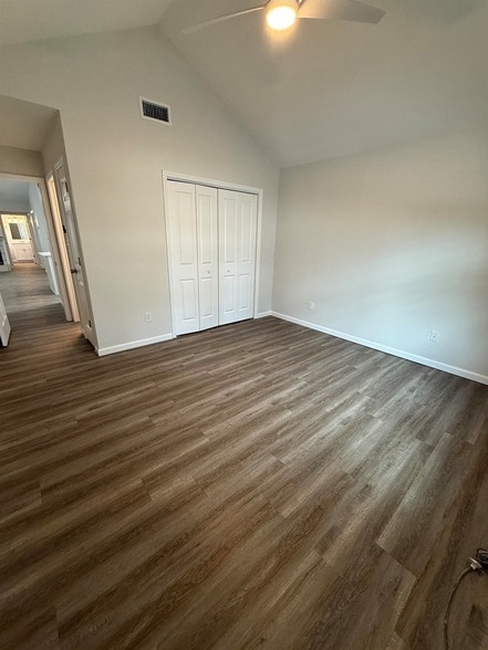 Building Photo - 4008 Bothwell Terrace