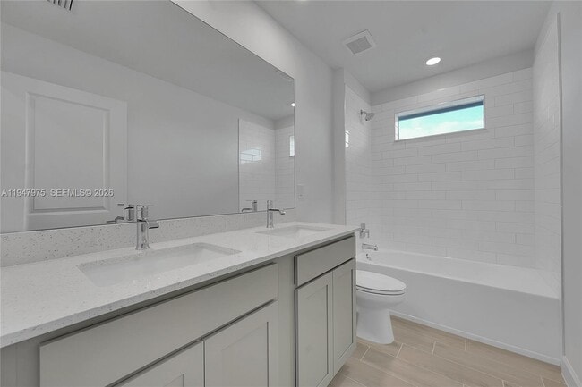 Building Photo - 1687 Hoot Owl Holw