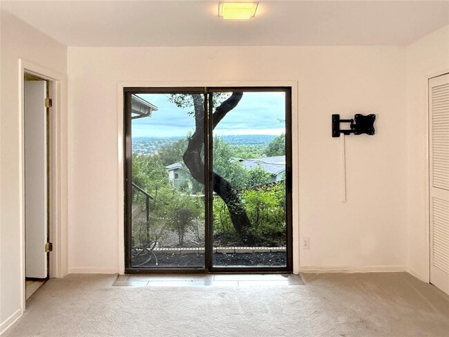 Building Photo - 112 Highlander Cove