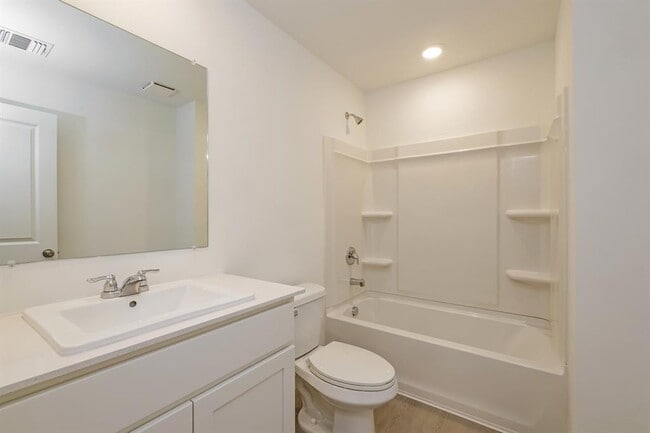 Building Photo - 9600 NW 125th St