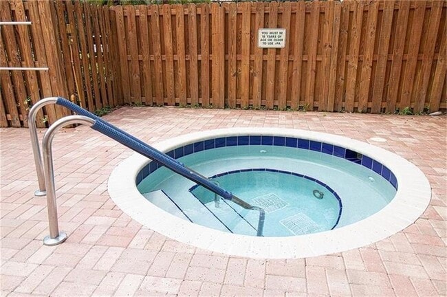 Building Photo - 6800 Cypress Rd