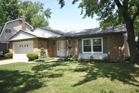 Building Photo - 2869 E Eisenhower Pky