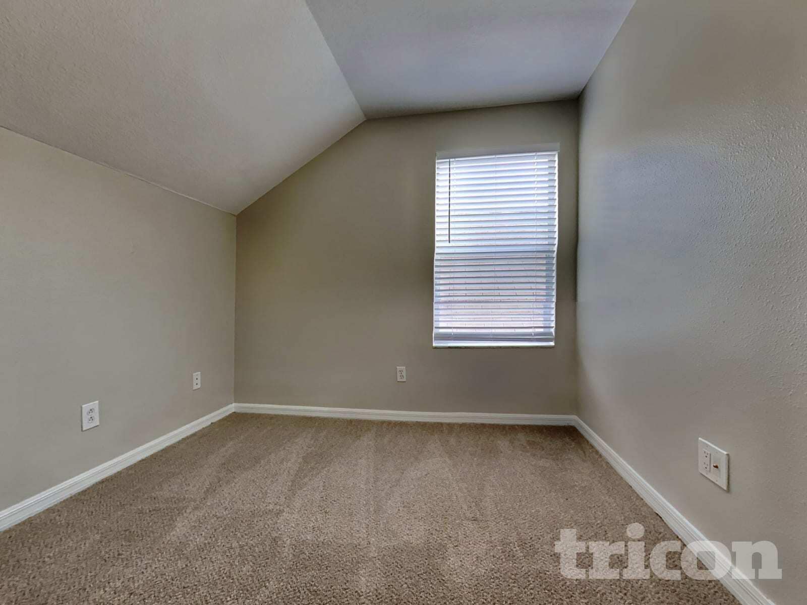 Building Photo - 32437 Fish Hook Lp