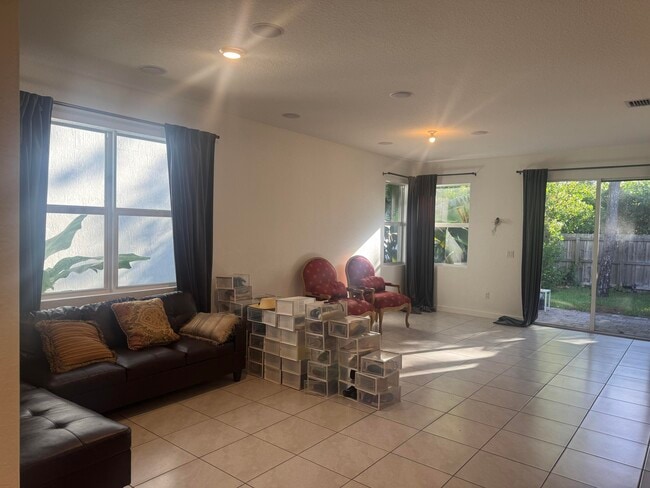 Building Photo - 2468 Timber Forest Dr