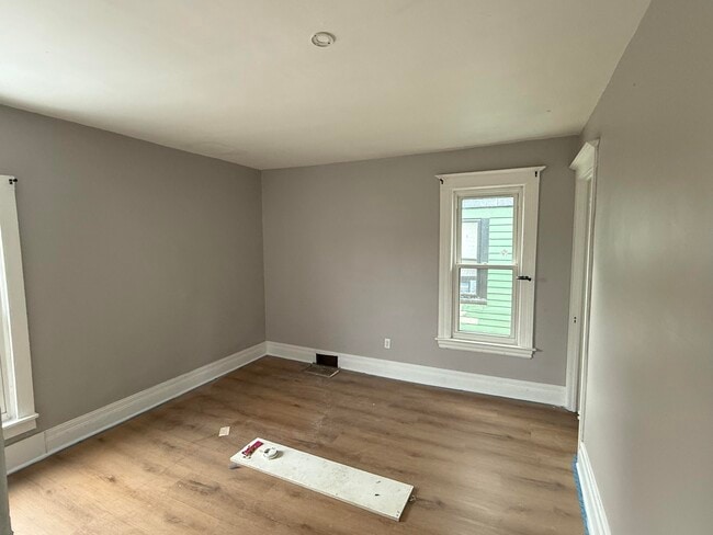 Building Photo - 3788 Burns Ave