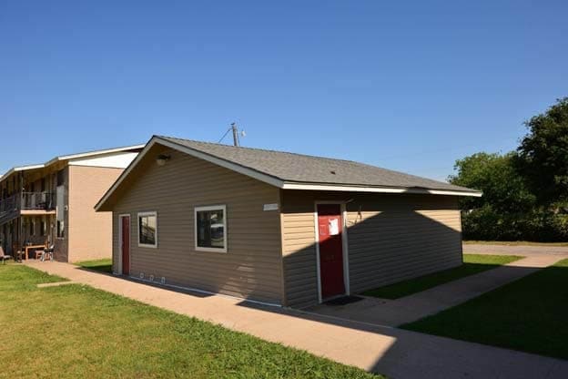 Building Photo - Oak Ridge Apartments