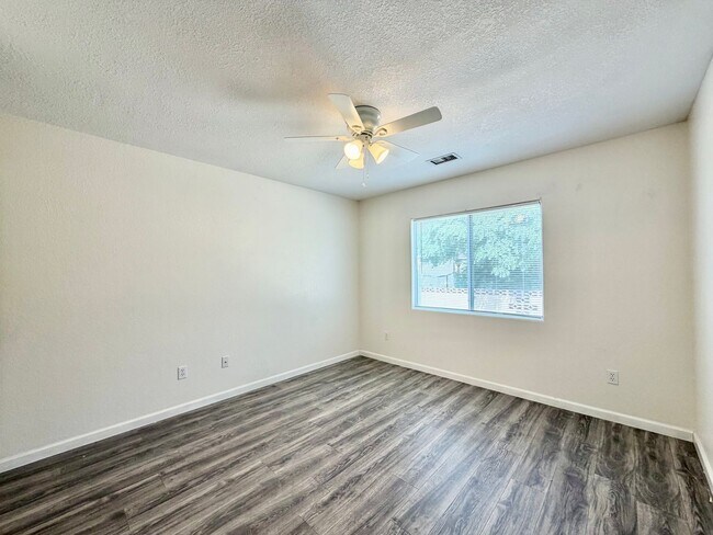 Building Photo - 57826 Joshua Ln