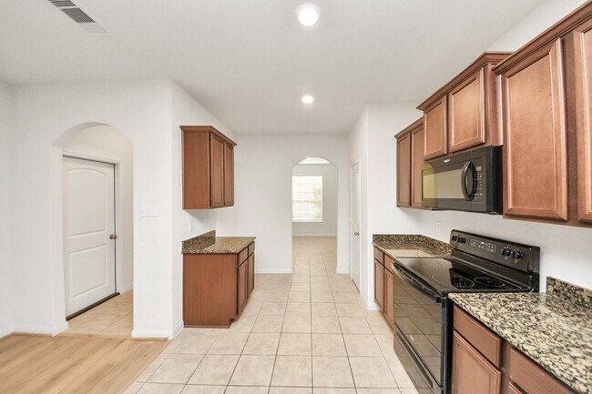 Building Photo - 9526 Opal Gates Dr