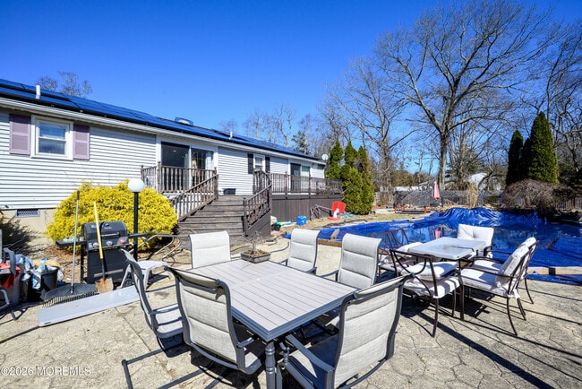 Building Photo - 570 Eltone Rd