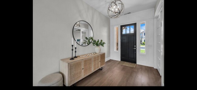 Building Photo - 2249 E Fieldstone Cir