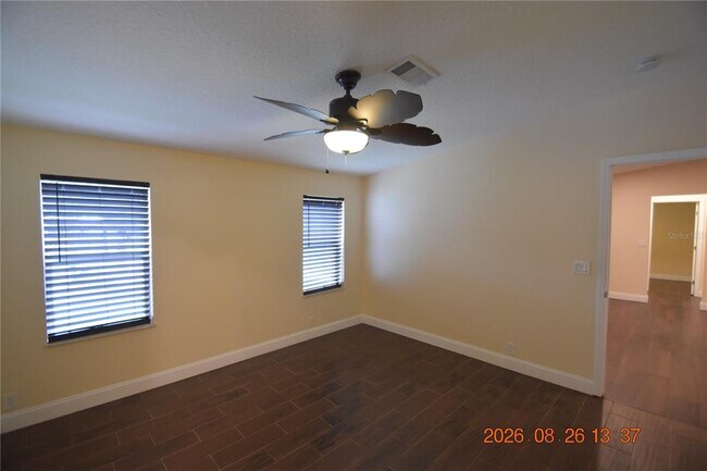 Building Photo - 12106 Waterview Dr