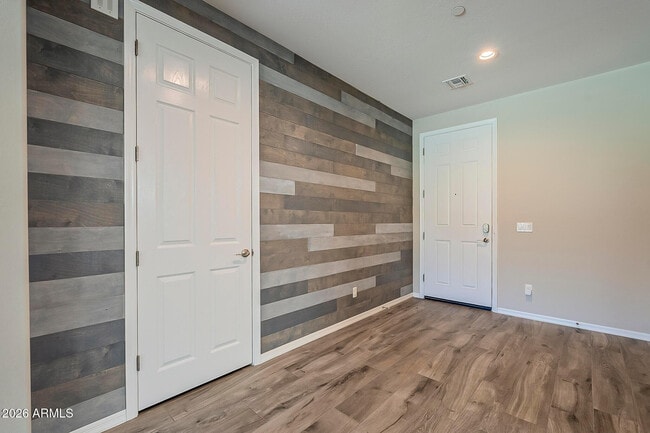 Building Photo - 11628 W Andrew Ln