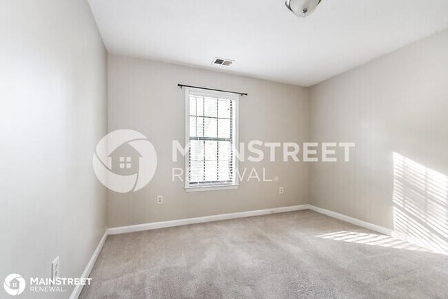 Building Photo - 6656 Lake Forest Dr N, Walls, MS 38680