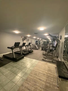 Building Photo - 720 W Gordon Terrace