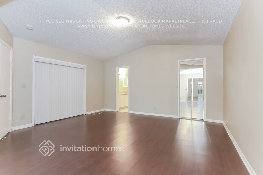 Building Photo - 9575 NW 25th Ct