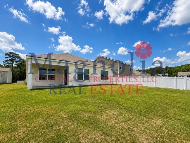 Building Photo - 268 Caribbean Village Dr