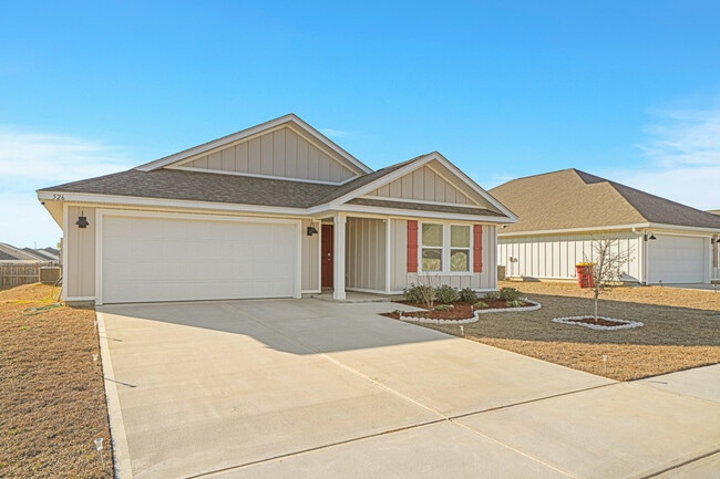 Building Photo - 526 Mary Lou Way