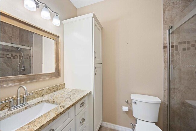 Building Photo - 7525 Plantation Cir