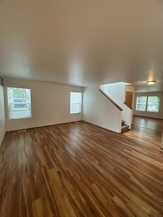 Building Photo - 2738 Arnold St