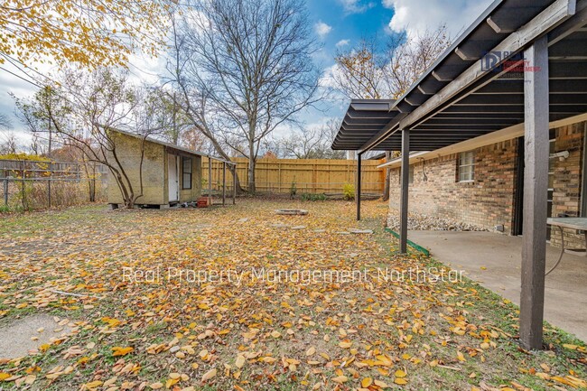 Building Photo - Charming Rockwall Home!