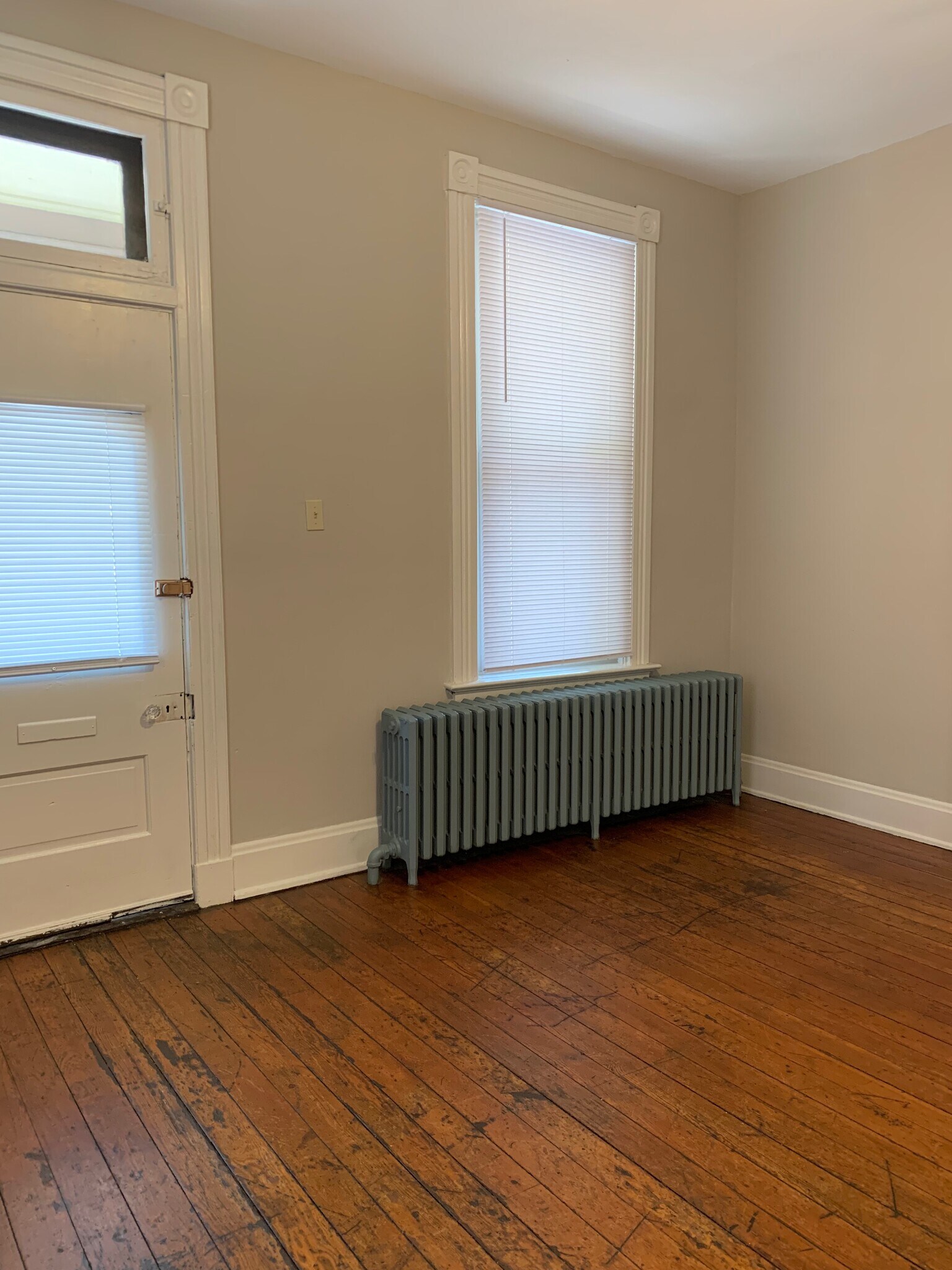 Building Photo - 2248 Flora St