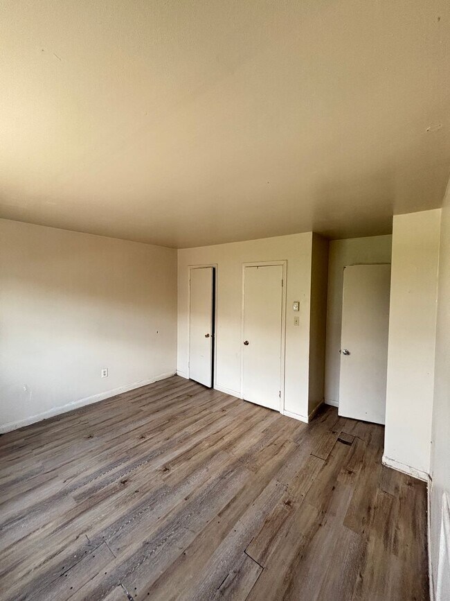 Building Photo - 820 W Susquehanna St