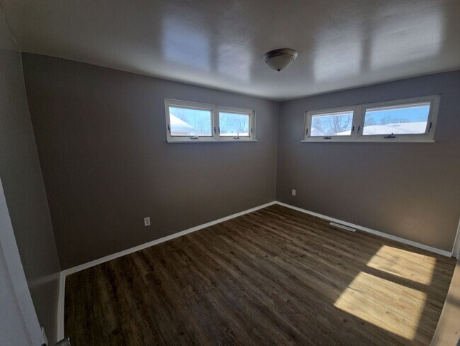 Building Photo - For Rent in Huber Heights Ohio - 3 Bedroom, 1 Bathroom