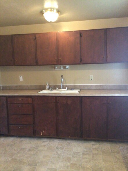 Building Photo - 14821 Washington Ave SW