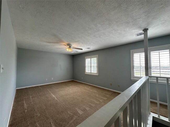 Building Photo - 1150 Dixie Rd