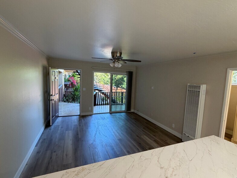 Building Photo - 2066 Fruitdale Ave
