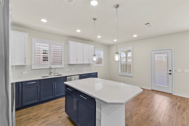 Building Photo - 4033 Starbright St