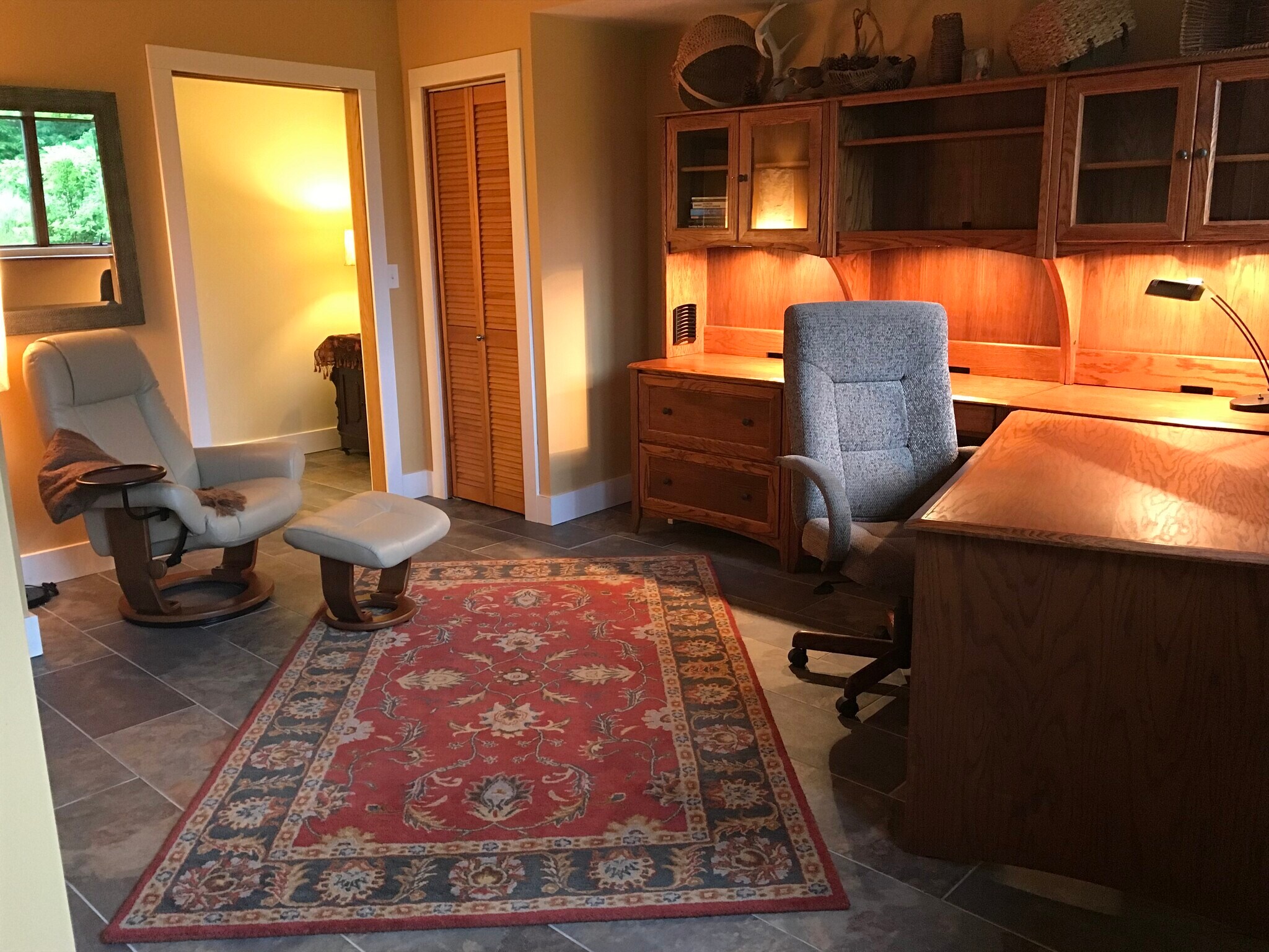 Building Photo - 6100 Centerville Rd