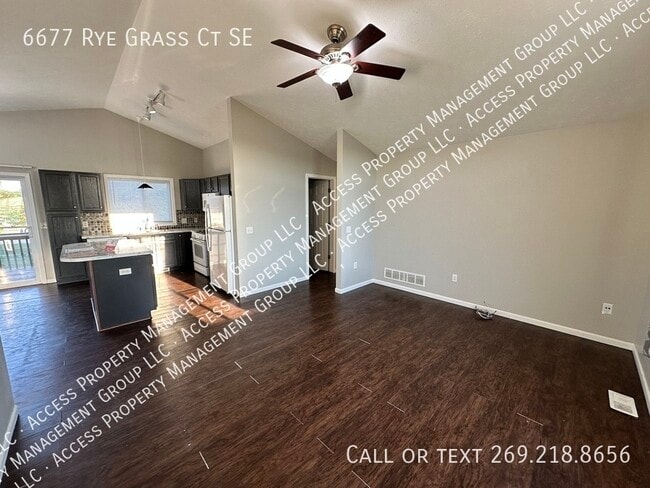 Building Photo - 6677 Rye Grass Ct SE