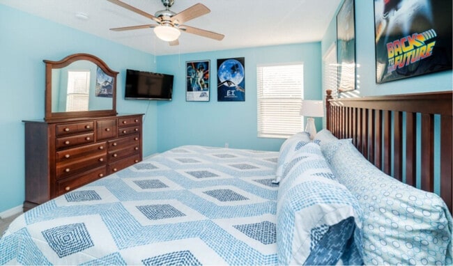 Building Photo - 8607 La Isla Dr