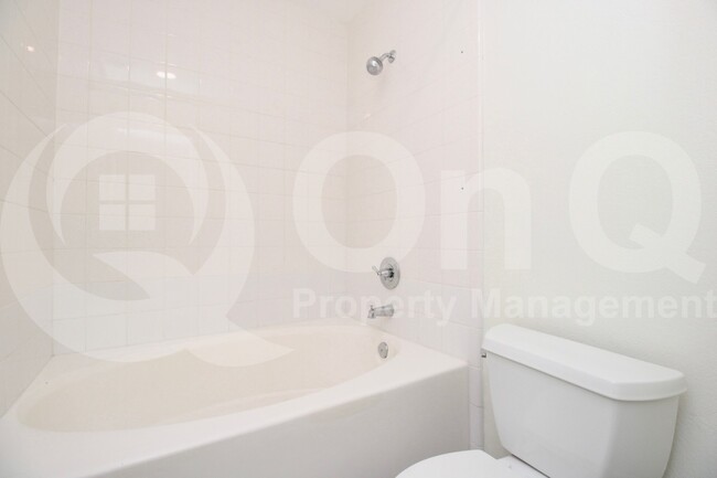 Building Photo - 5104 N 32nd St