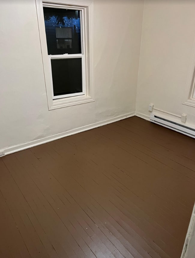 Building Photo - Springfield House