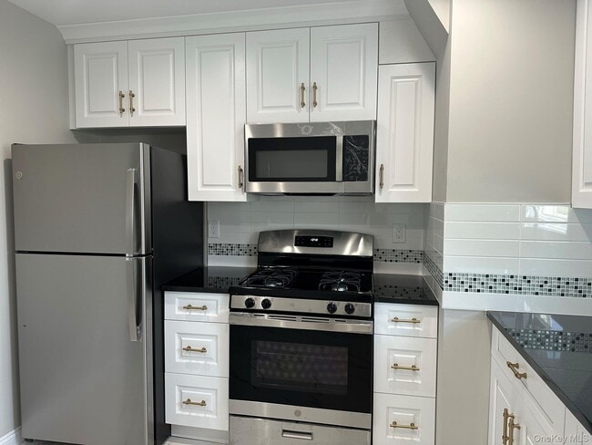 Building Photo - 39 Fairfield Ave