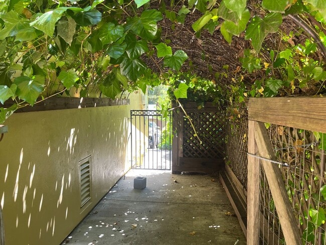 Building Photo - NEW YEAR NEW HOME! Amazing North Bay Oasis in coveted area of East Santa Rosa w/outdoor pool and ...