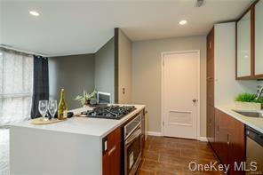 Building Photo - 150 N Bedford Rd