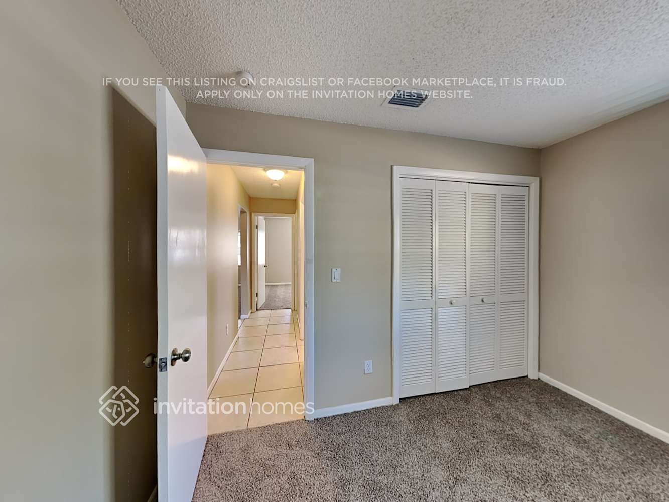 Building Photo - 4444 Summer Oak Dr