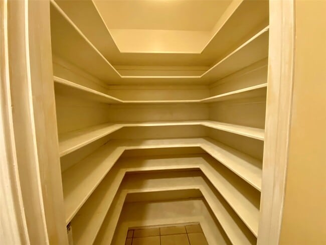 Building Photo - 14216 Horseshoe Bend