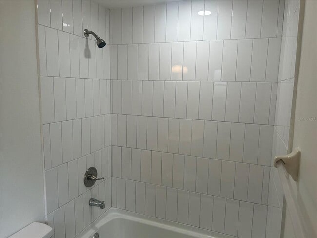 Building Photo - 54 Ivy Ln